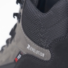 Revolution - U0169-42